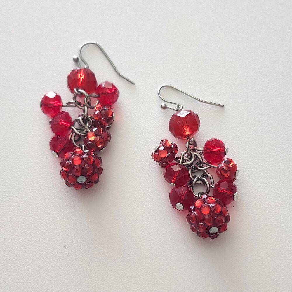 Red Rhinestone Bead Cluster Dangle Earrings Silver Tone Fish Hook Holiday Drop